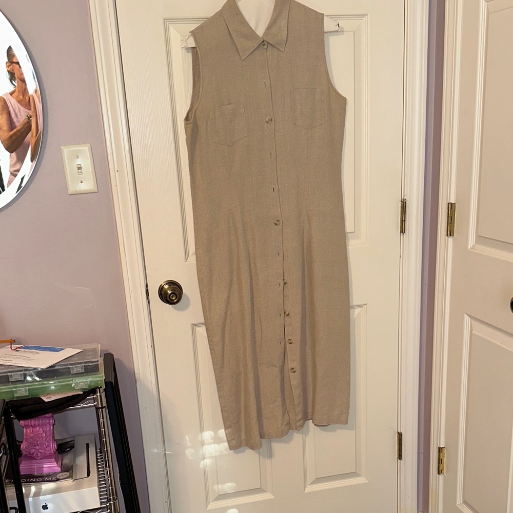 Geoffrey Beene Beige Sleeveless Midi Dress